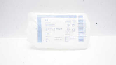 Covidien 6715 Kerlix Bandage Roll 6-Ply, Large 4-1/2inch x 4-1/8yd